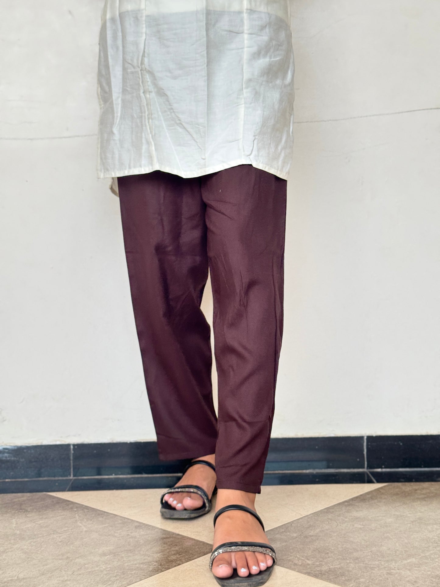 Coffee Brown Straight Pants – Earthy, Elegant & Effortlessly Stylish