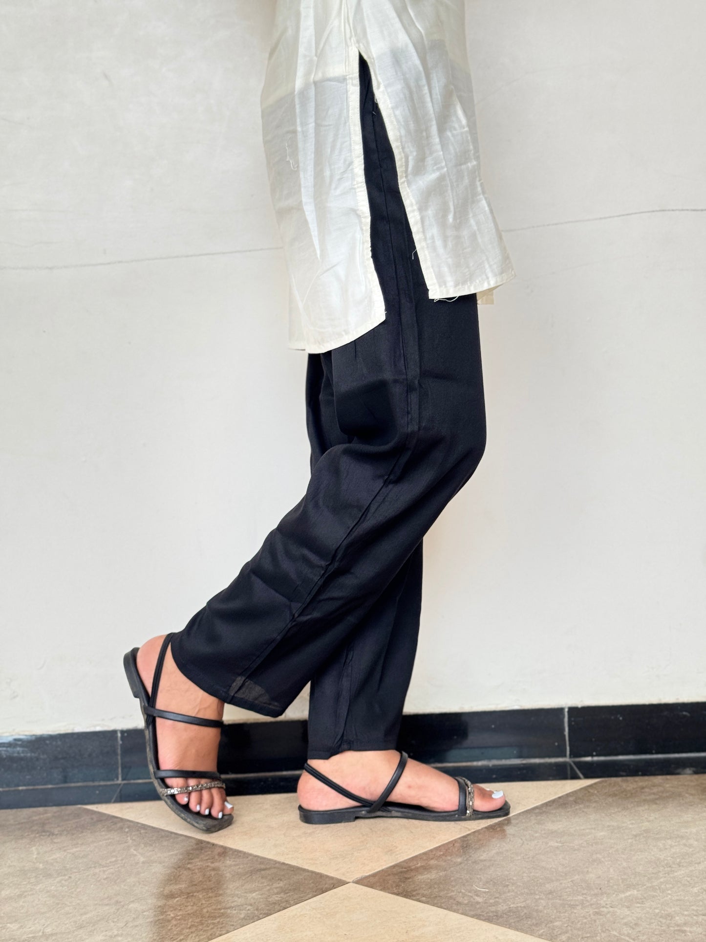 Essential Black Straight Pants – Timeless, Sleek & Effortlessly Chic