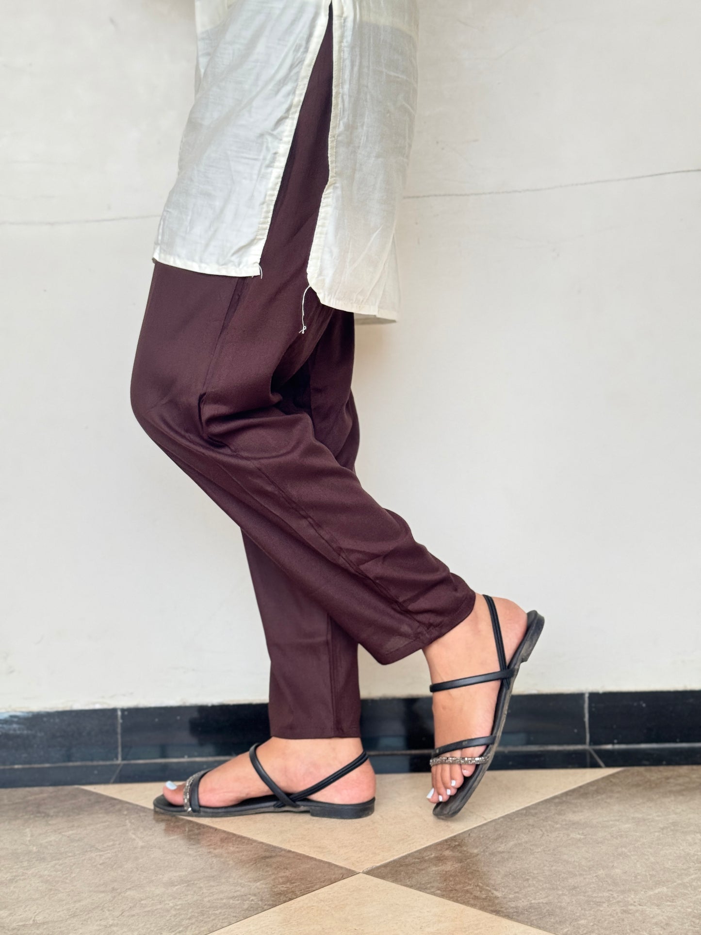 Coffee Brown Straight Pants – Earthy, Elegant & Effortlessly Stylish